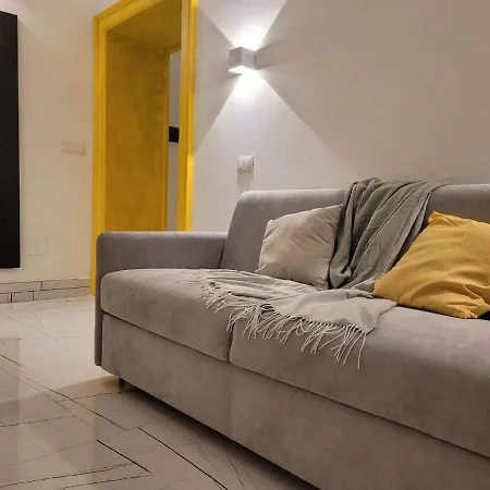 La Finestra Sul Corso Апартаменты