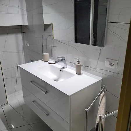 La Finestra Sul Corso Апартаменты Ортона