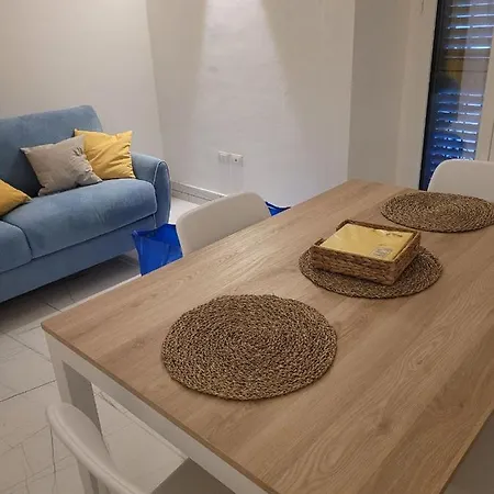 La Finestra Sul Corso Apartment Ortona
